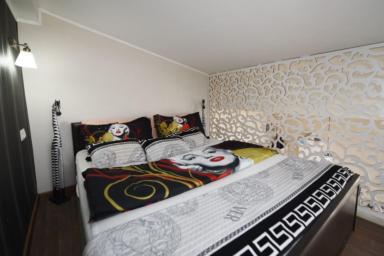 Apartment Penthouse 基希讷乌 外观 照片